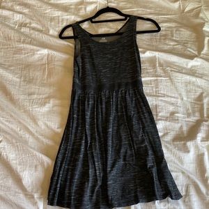 Grey cotton kids dress. Brand: H&M Size:10-12y